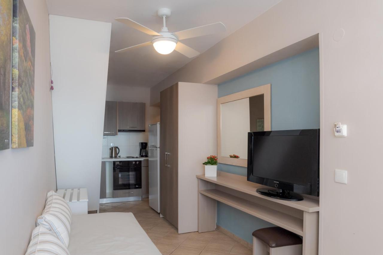 Theoxenia Chios Apartments Ajíasz Fotinísz-part Kültér fotó